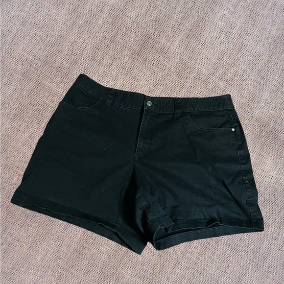 Rafaella Sports Classic black shorts size 12 cotton spandex stretch four pocket - Picture 2 of 14